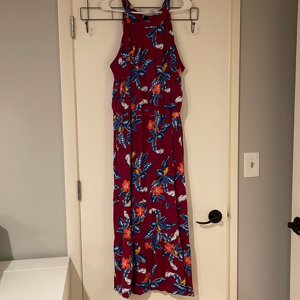 NWOT Maroon with tropical design Old Navy plus size maxi dress size 3X